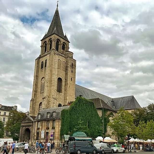 Paris ,Saint Germain Half-Day Tour & Cruise with CDG Transfers