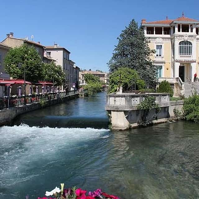 Marseille Shore Excursion: Private Day Trip to Luberon Villages