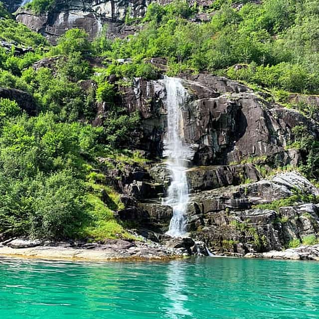 Fyksesund with waterfall private yacht cruise from Norheimsund, refreshments included