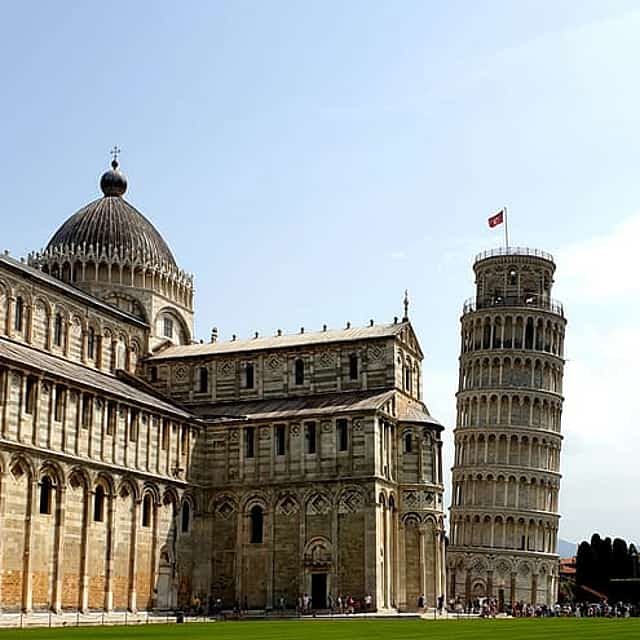 Private Tour - Half day in Pisa by Minivan