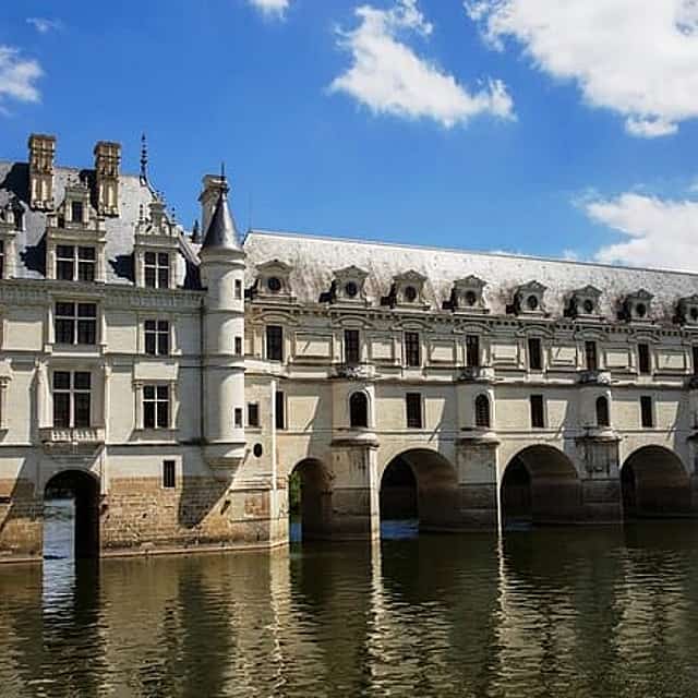 Chambord, Chenonceau and Amboise Private One-Day Tour from Paris