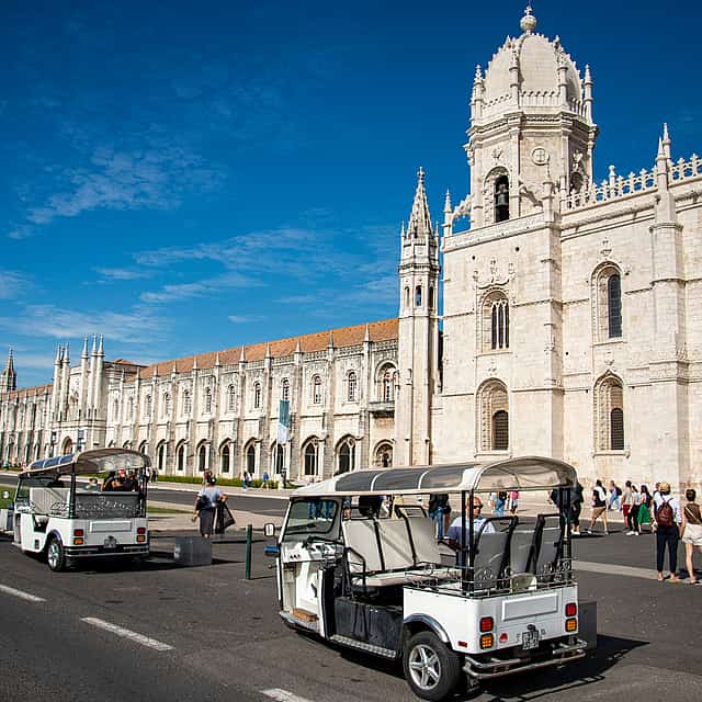 4-stündige private Tuk-Tuk-Tour zur Entdeckung Lissabons
