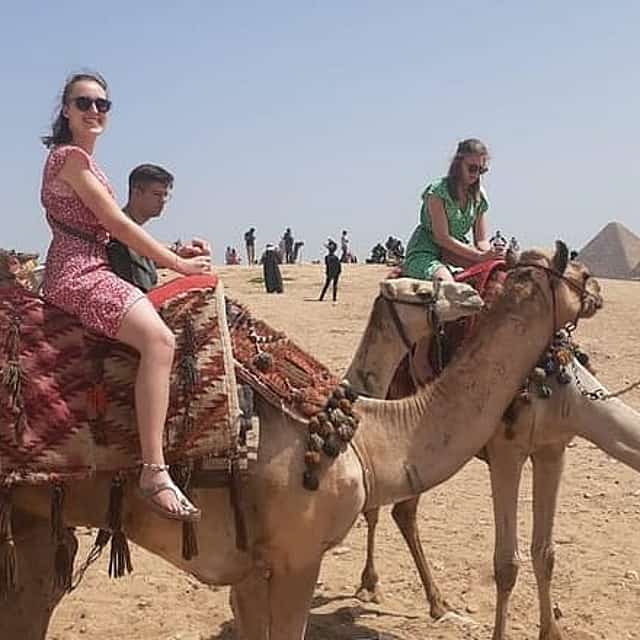 Full-Day Private Tour of Giza Pyramids, Memphis and Sakkara