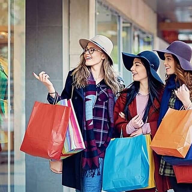Private Luxury Shopping Tour from Livorno Cruise Terminal