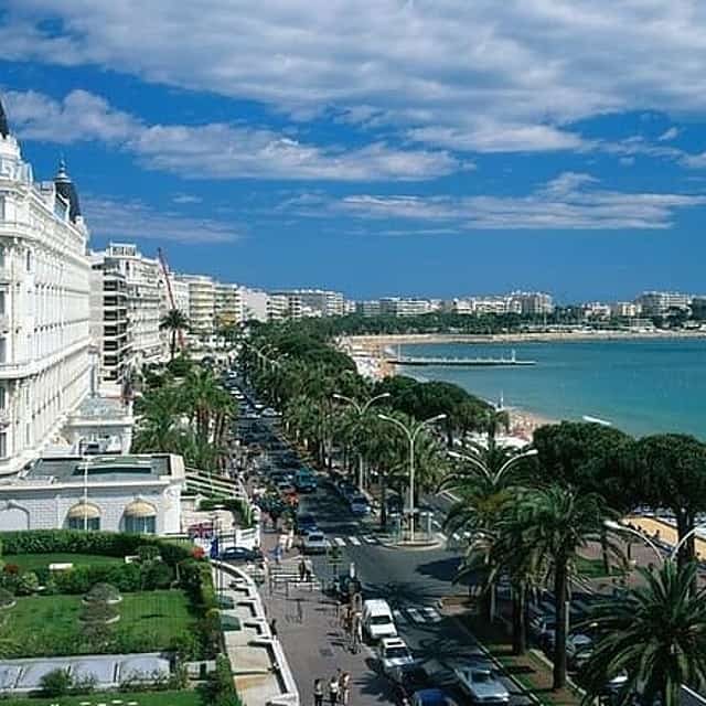 Cannes, Antibes & St Paul de Vence Half Day Shared Tour from Nice