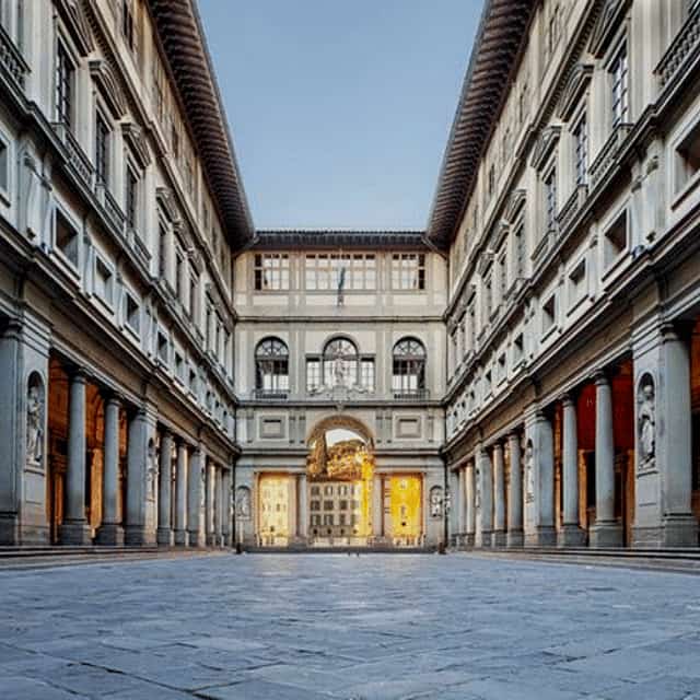 Florence: Uffizi Gallery Audio Guided Tour led by Tour Leader