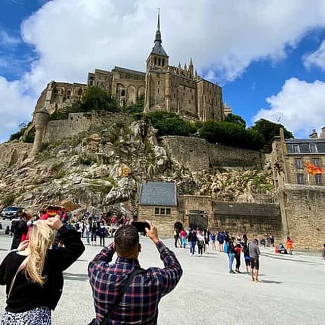 Mont Saint-Michel Small-group 2 to 7 people from Paris.