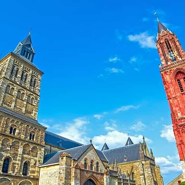 Maastricht Scavenger Hunt & Highlights Self-Guided Walking Tour