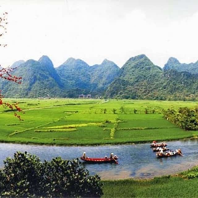 Private - Hanoi- Perfume Pagoda Day Trip