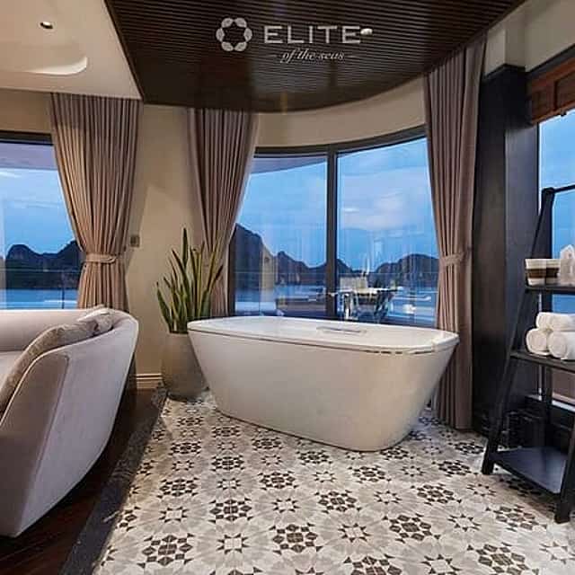 Terrace Suite on Top Notch Luxury Overnight Cruise in Halong Bay