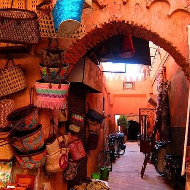 Marrakech: Medina Souks Guided Walking Tour