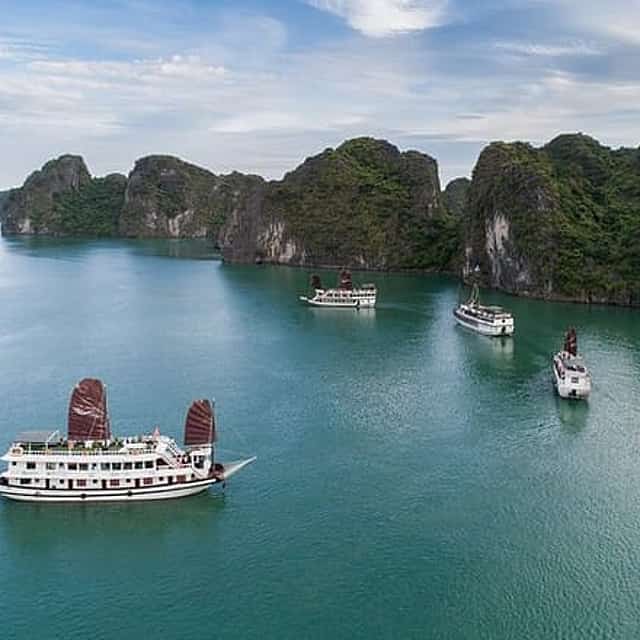 From Hanoi to Ninh Binh and Bai Tu Long Cruise 4 days 3 nights