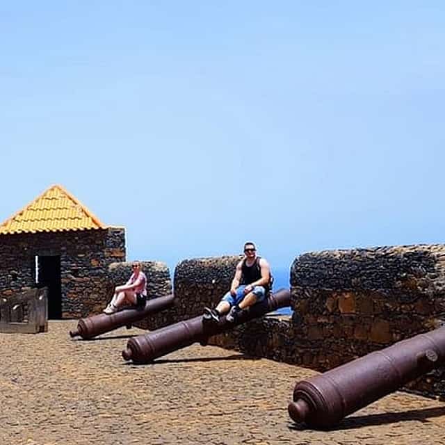 Excursão em Terra: Tour Histórico Guiado de 4 Horas por Praia & Cidade Velha