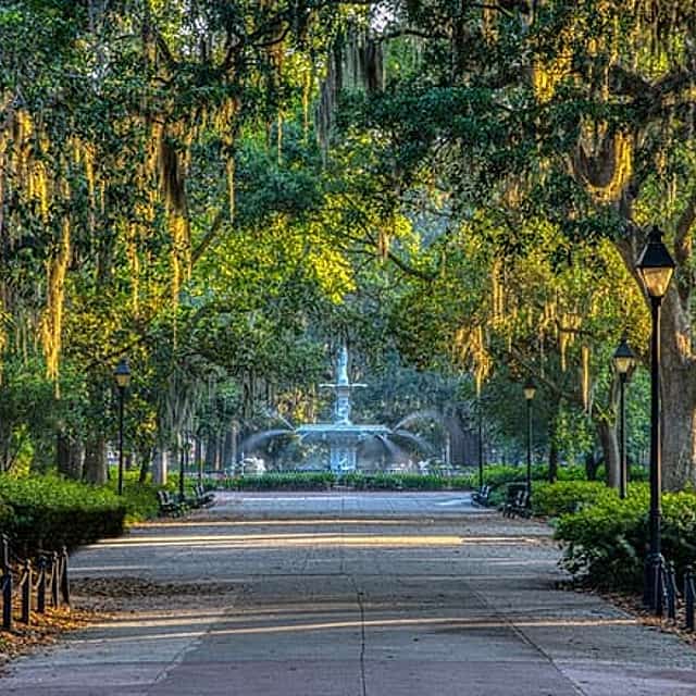 Savannah Scavenger Hunt & Highlights Self-Guided Walking Tour