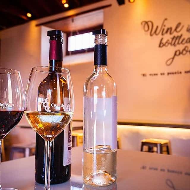 Tour gastronomico di Tenerife con due visite alle cantine e pranzo