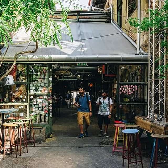 Private Walking Tour in The Jewish District Budapest