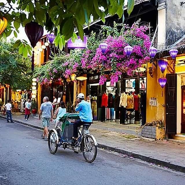 Hoi An Eski Şehri ve Yerel Yemekleri