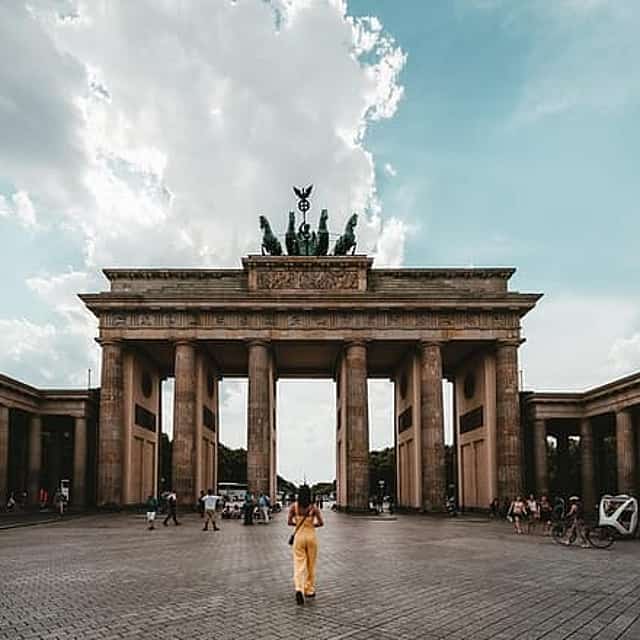 Tour a pie privado de 4 horas por Berlín con guía de habla inglesa