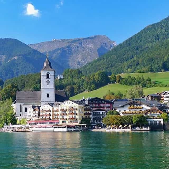 Prywatna wycieczka Salzburg - St. Gilgen - Hallstatt z lokalnym kierowcą