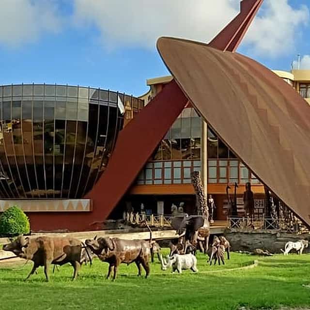 Arusha African Shopping Tour