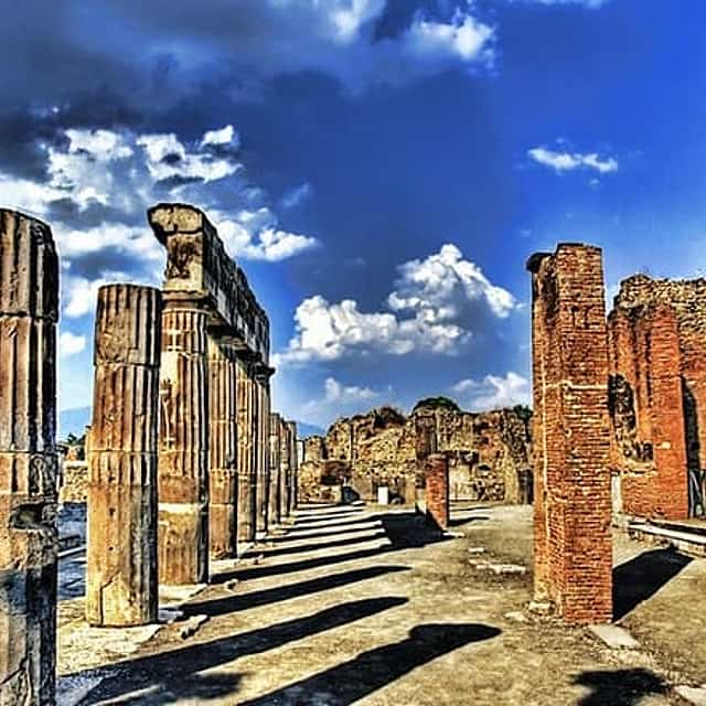 Half-Day Group Tour in Pompeii with Pick Up