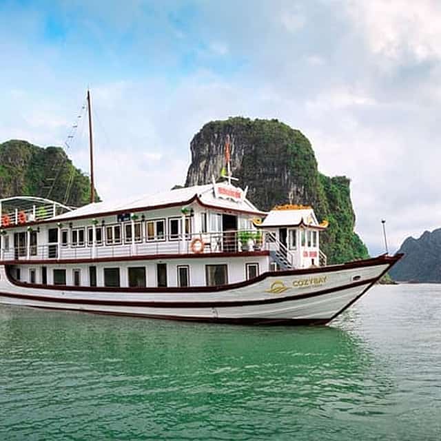 Cozy Bay Classic Cruise 2D1N from Hanoi by Expressway Transfer