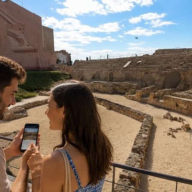 Tarragona Scavenger Hunt & Highlights Self-Guided Walking Tour