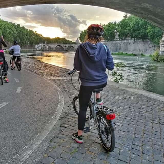 Electric Bike Rental at Lungotevere