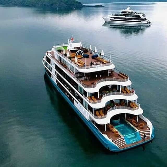 Crucero de lujo de 6 estrellas Capella: Aventura de 2 días y 1 noche en la bahía de Halong y Lan Ha