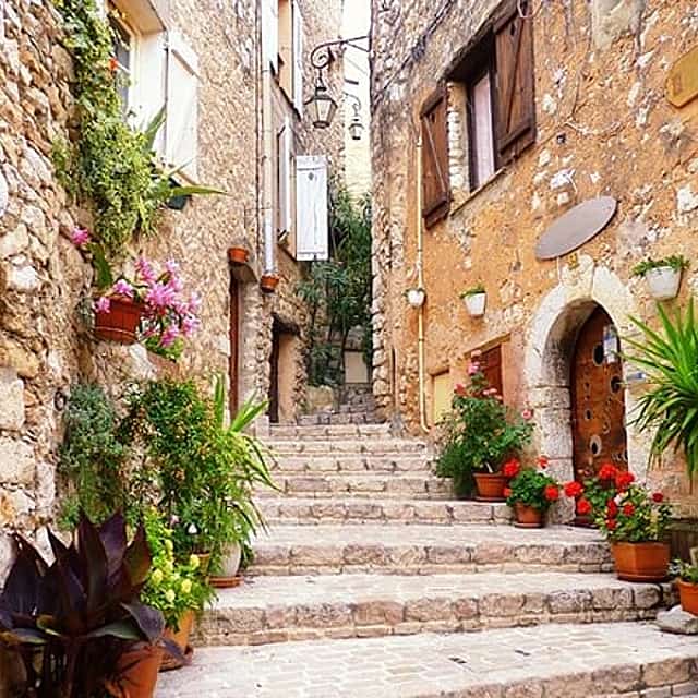 Private Tour Provence Medieval Villages from Nice