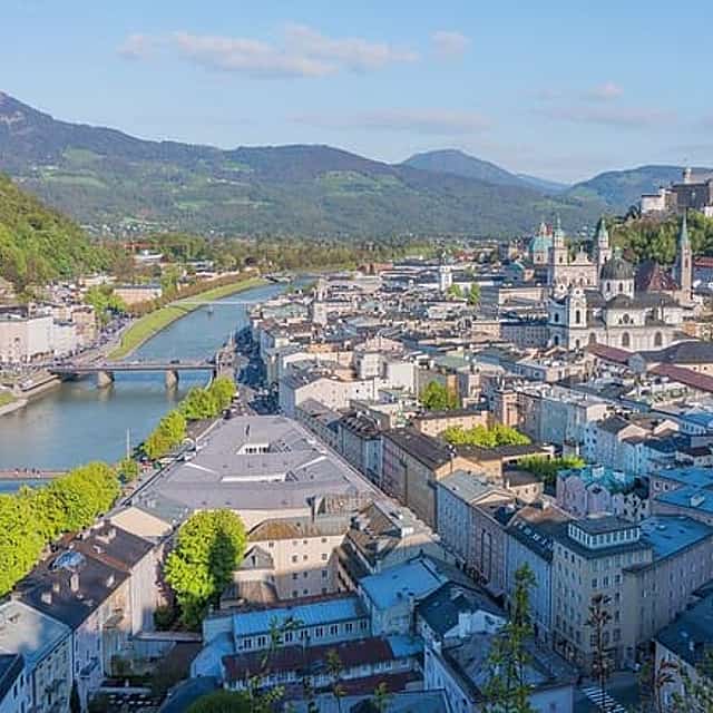 Private Transfer From Kitzbuhel To Salzburg, English Speaking Driver