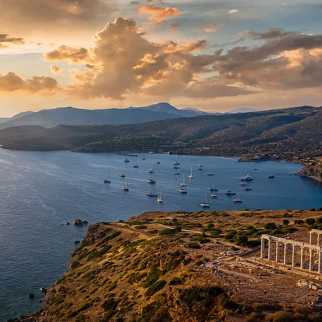 Cape Sounio Private Tour ab Athen mit griechischem traditionellen Essen
