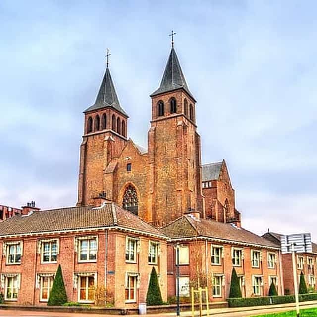 Rechtstreekse privétransfer van Amsterdam naar Arnhem