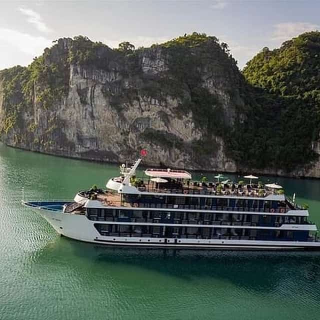 Rosy Cruise Halong & Lan Ha Bay Luxury 5 Star Cruise (2D1N)