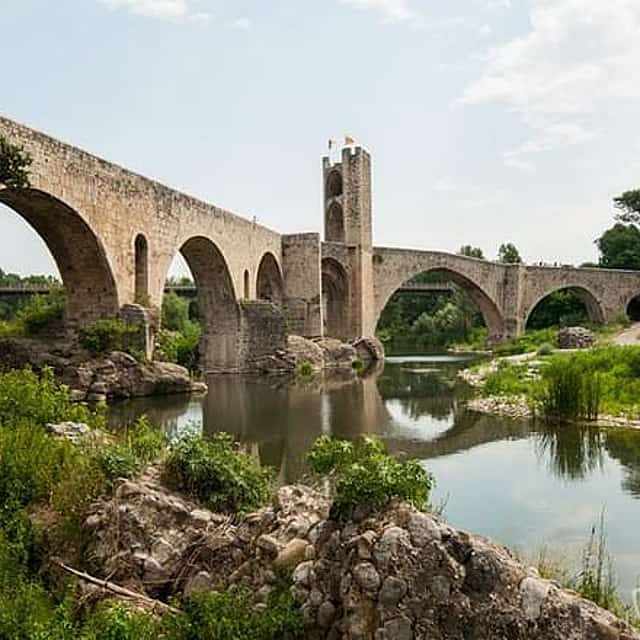 Dalí, Besalú & Garrotxa - Small group