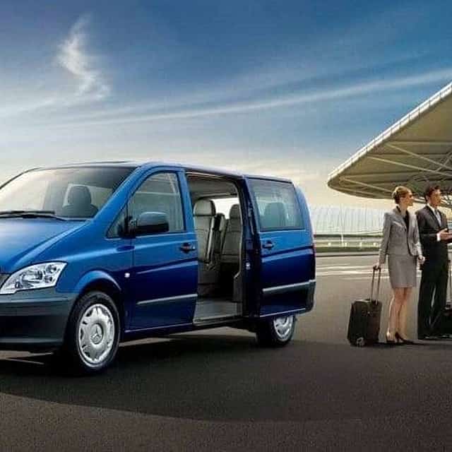 Dubai Full Day Private Vehicle with Driver: 07-Seater