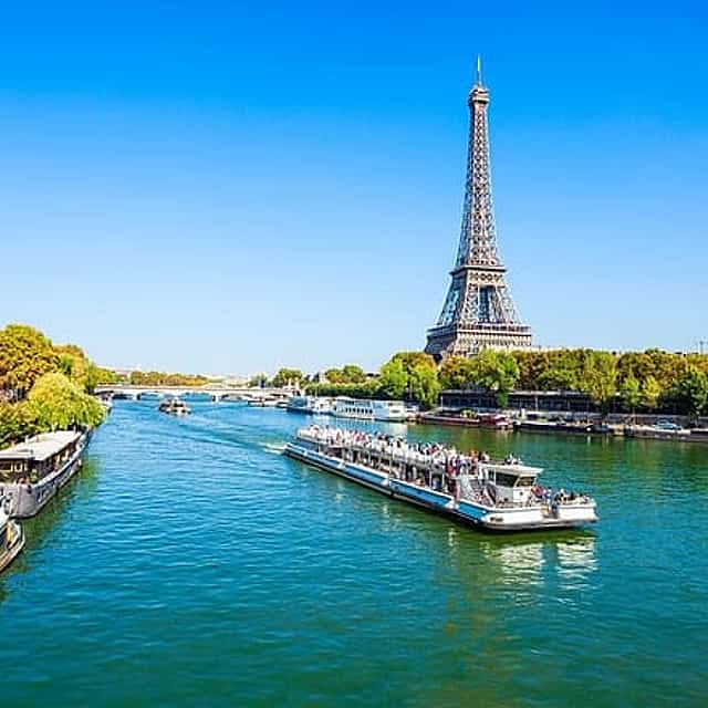 Private Eiffel Summit and Cruise Tour