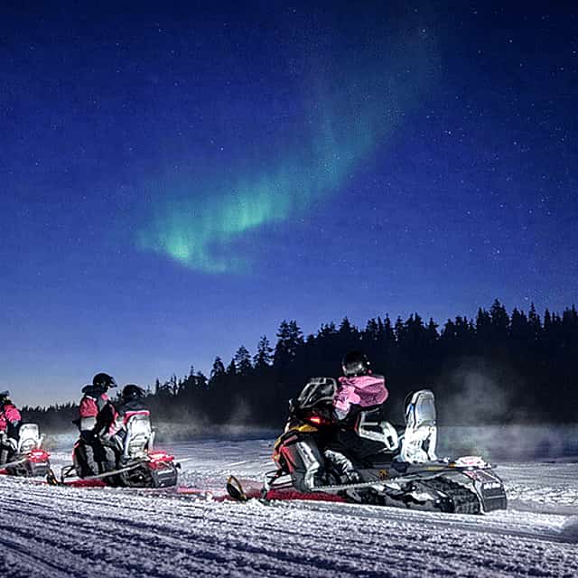 Arctic Night Snowmobile Safari, Levi — adults only