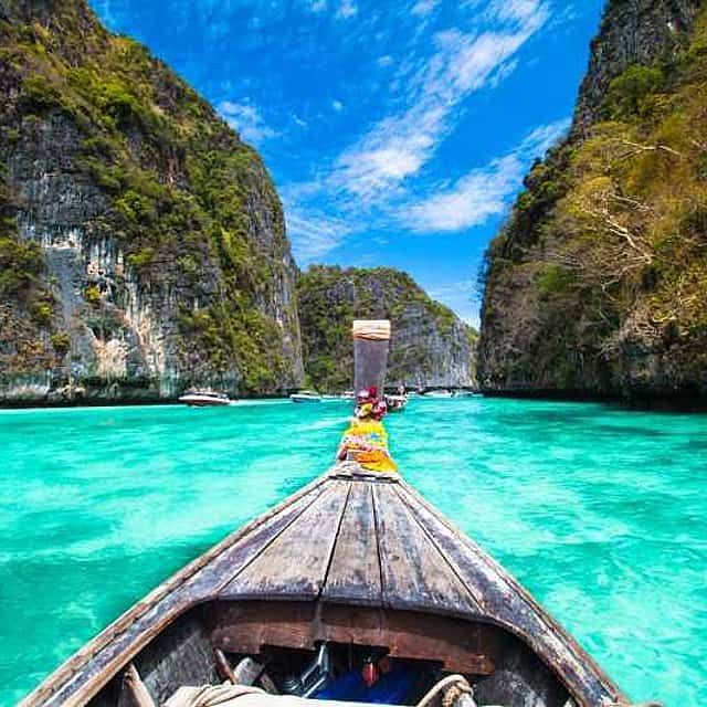 Phi Phi Island: Индивидуальный тур на закате на длиннохвостой лодке

