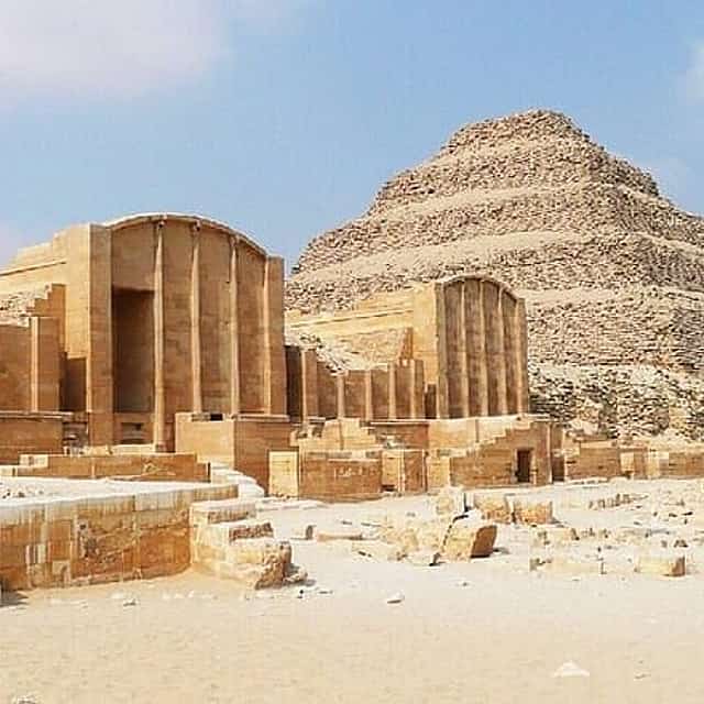 Discover The Ancient Pyramids of Egypt in 2 Days