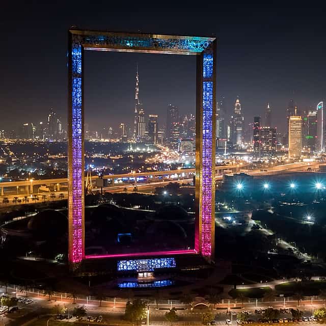 Билеты в Dubai Frame с Трансфером в Обе Стороны

