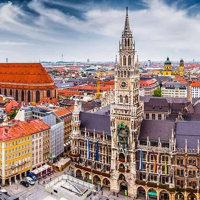 8 Hours Munich Private Tour with Hotel Pickup and Drop Off