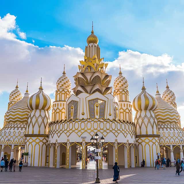 Dubai Global Village tour with Private transfers