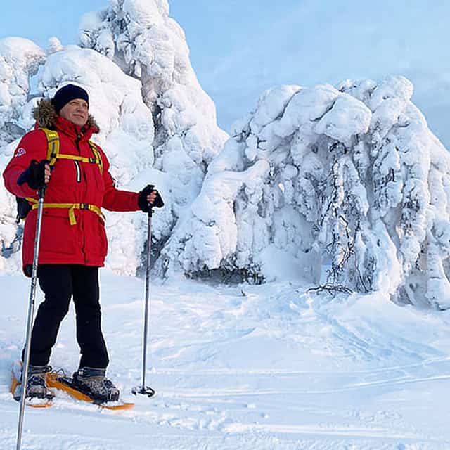 Easy Snowshoeing with a Warm Drink, Levi