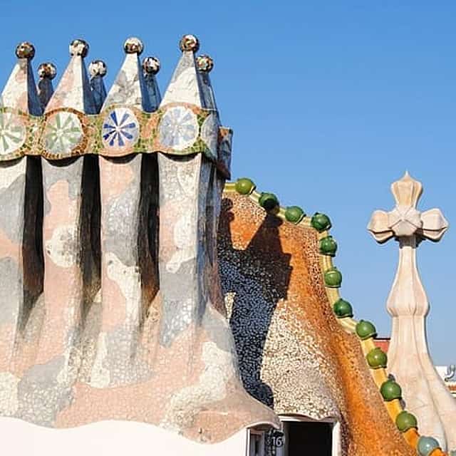 Gaudi's Casa Batlló and La Pedrera with Chocolate Tasting