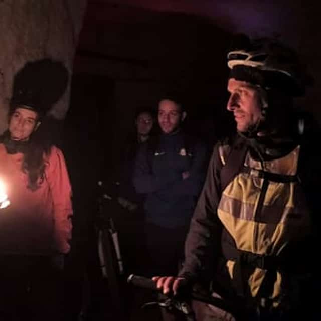 "Аппиева дорога и подземный лабиринт Рима на электровелосипеде: несравненное приключение между светом и тенью".