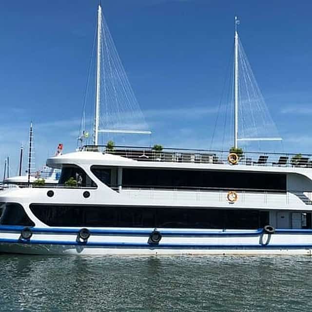 Best Seller Halong Luxury Day Cruise: Buffet Lunch & Sunset Party