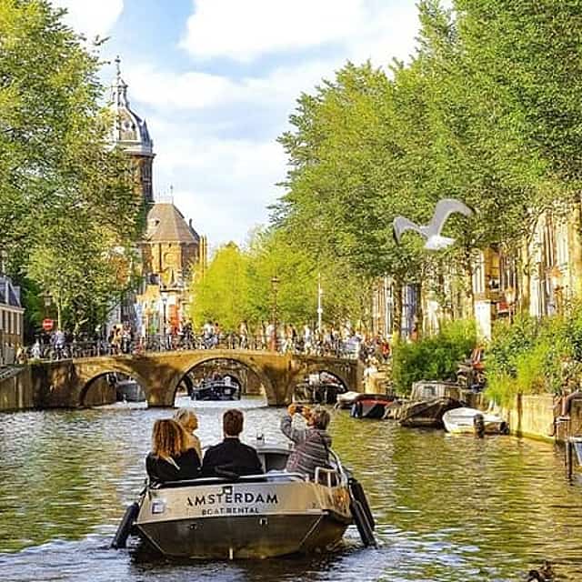 Private Transfer From Hannover To Amsterdam, Stop in Munster