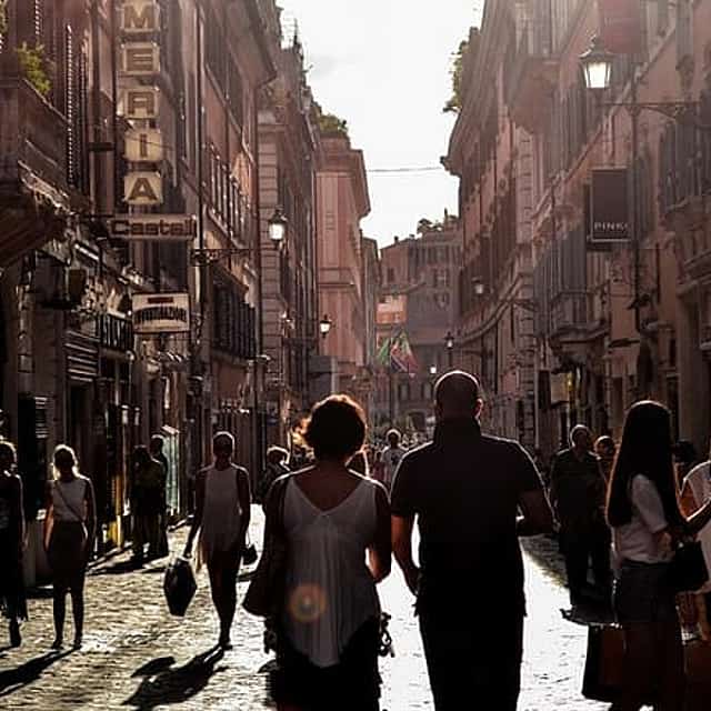 Naples: 2-Hour Walking Tour with Street Food Tasting