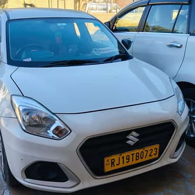 Private Transfer: Jaipur to Jaisalmer (One Way) - Sedan/SUV